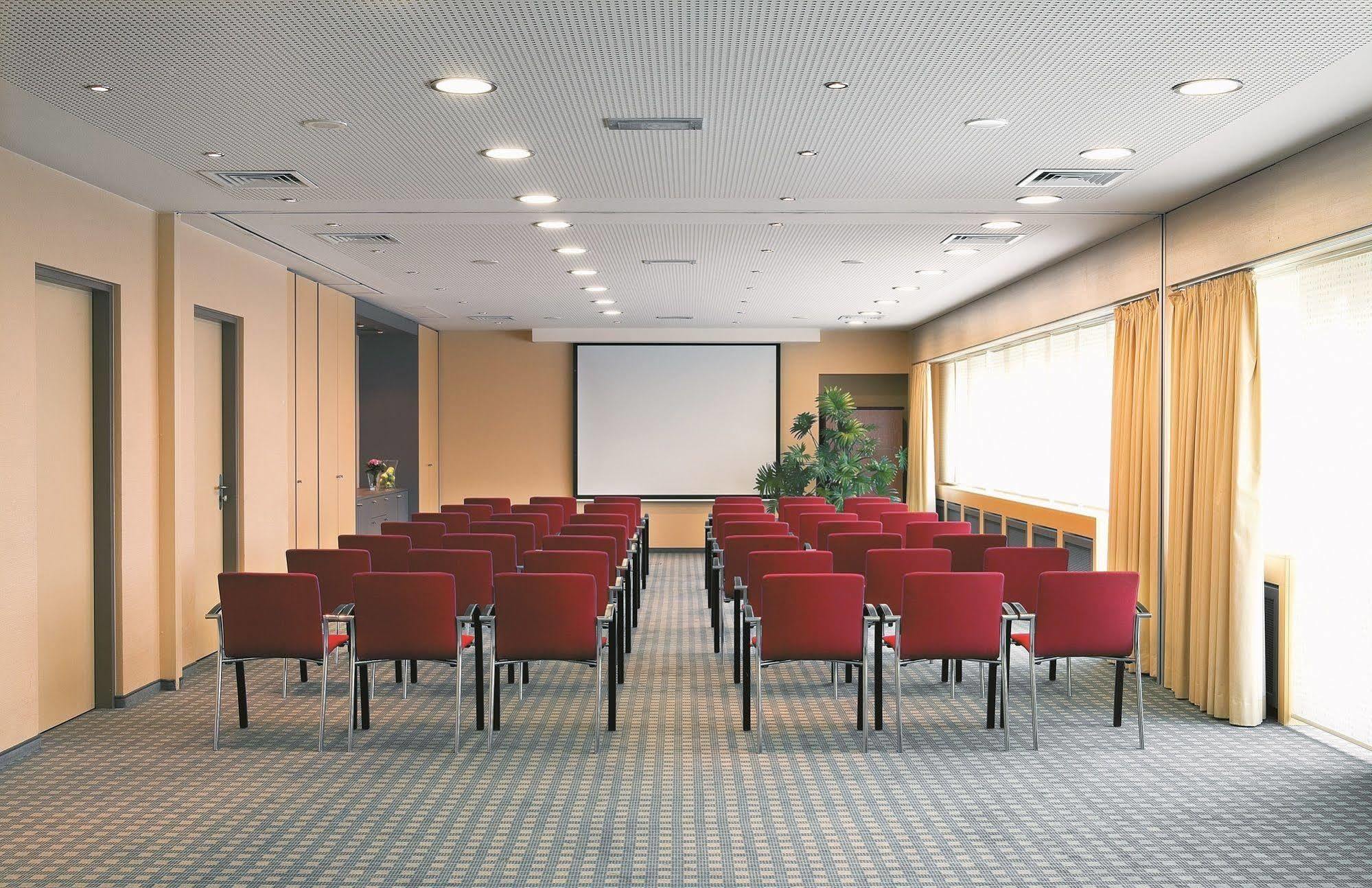 Moevenpick Hotel 'S Hertogenbosch 's-Hertogenbosch  Facilities photo